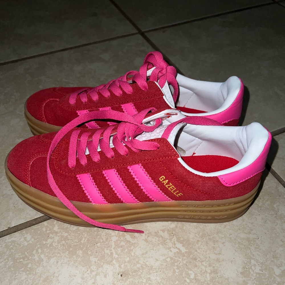 Women’s Adidas Gazelle